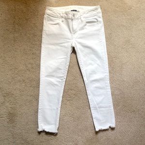 American Eagle Distressed Hem White Capris